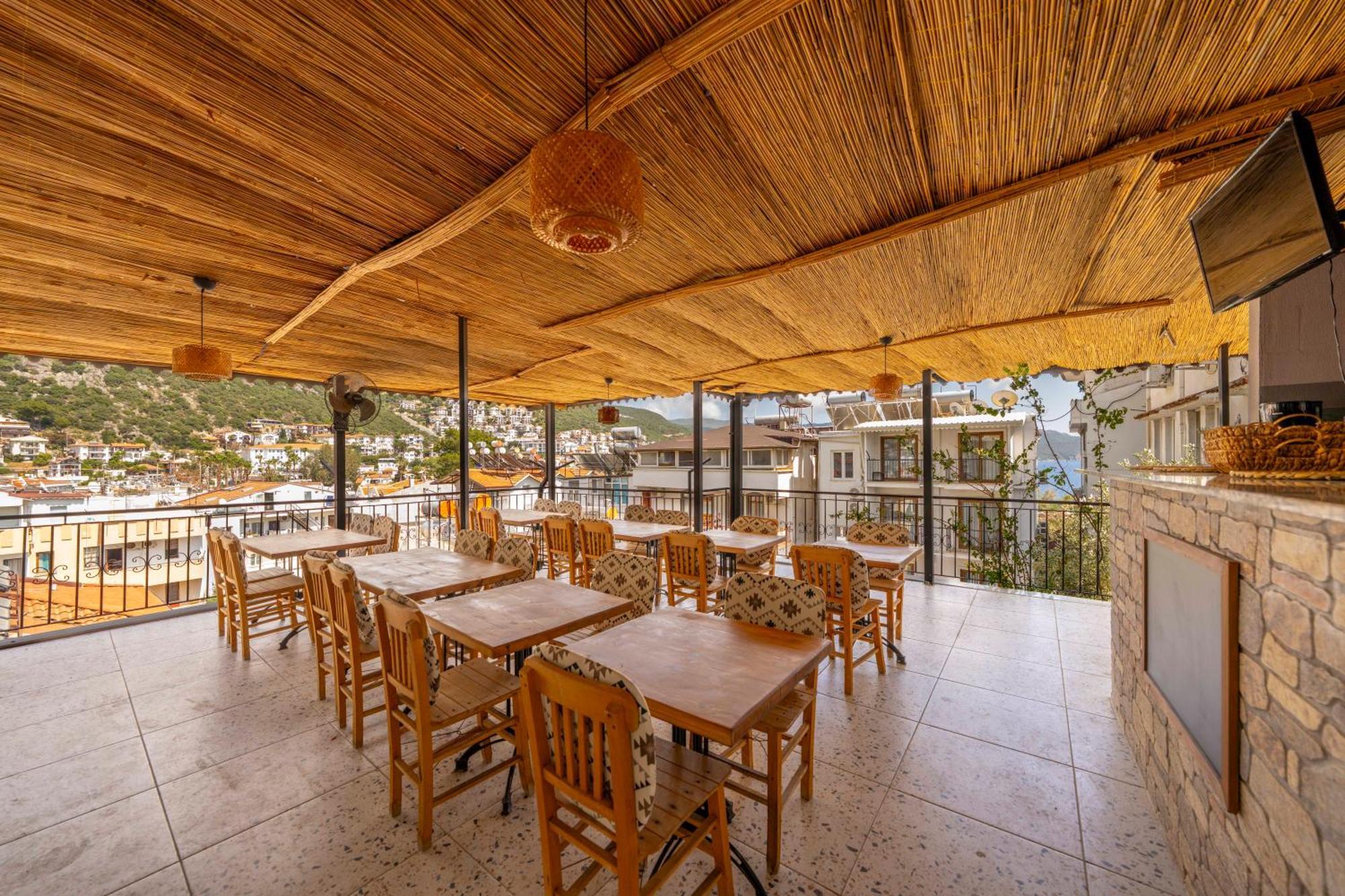 Larex Otel Κας Εξωτερικό φωτογραφία